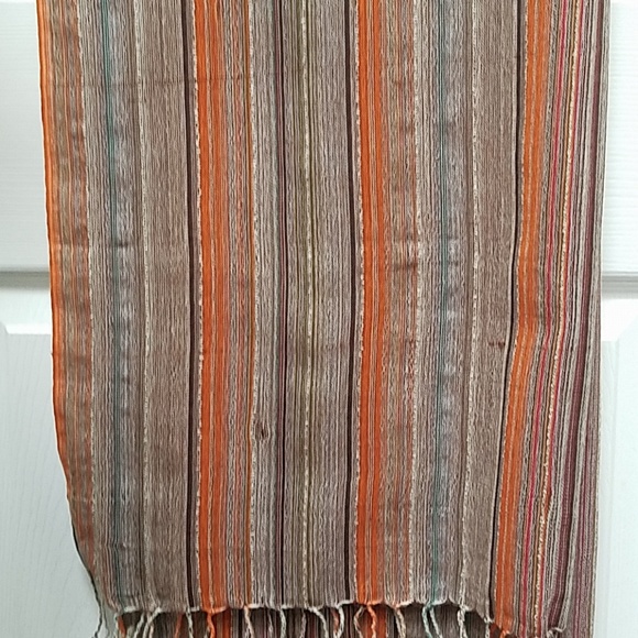 Lightweight scarf - Picture 6 of 7